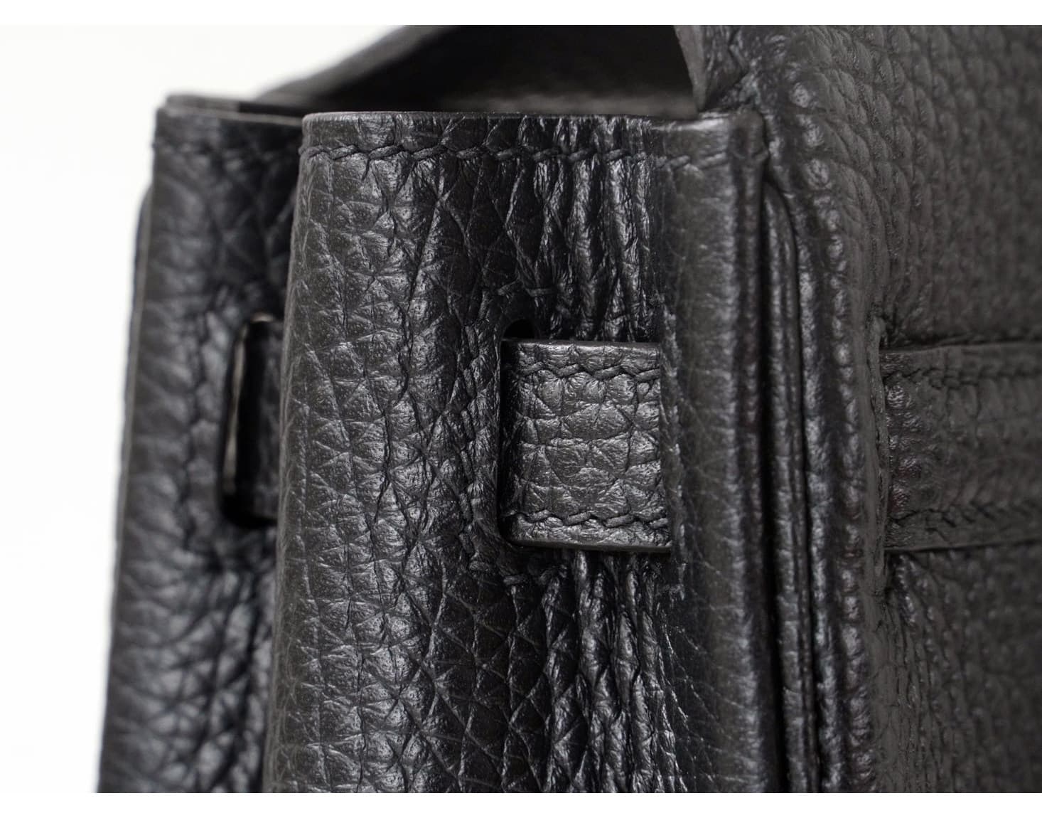 LinJin Luxury classic brown pebbled leather crossbody bag featuring H-bar silver hardware and contrast stitching. - 3