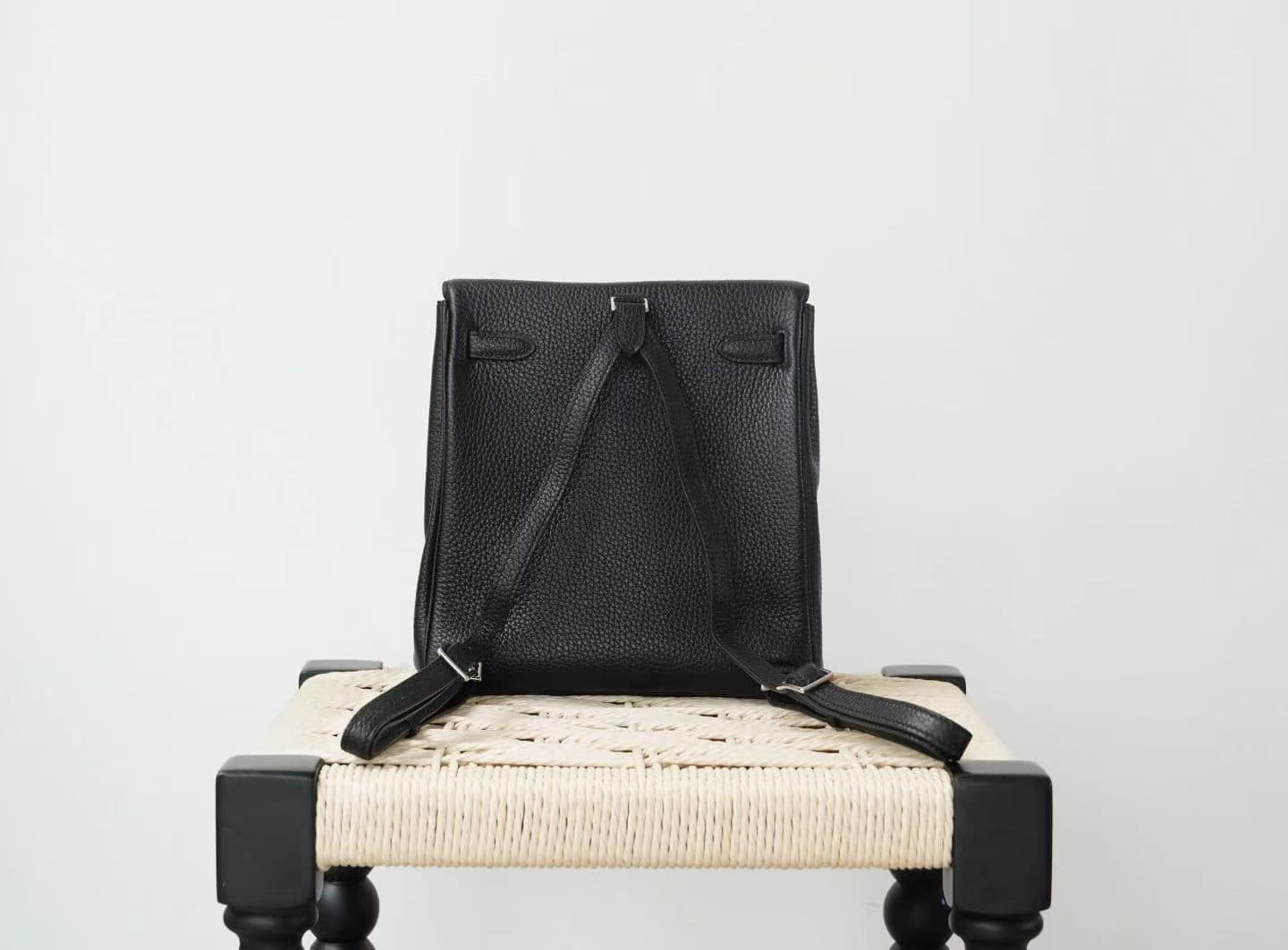 LinJin Luxury classic brown pebbled leather crossbody bag featuring H-bar silver hardware and contrast stitching. - 2