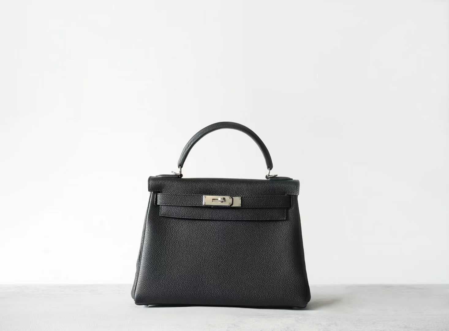 Front view of LINJIN LUXURY Kelly 25 handbag in Étoupe Epsom leather, featuring silver hardware and white contrast stitching on a clean white background. - 6