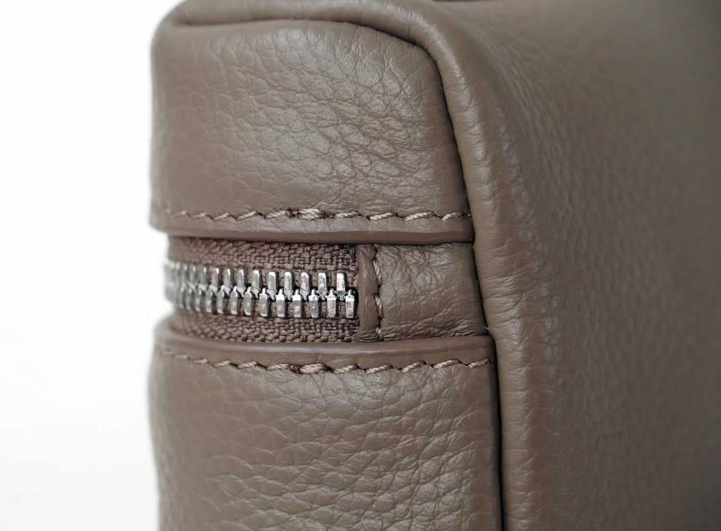 Togo leather vanity case bag with - LINJIN Luxury - 5