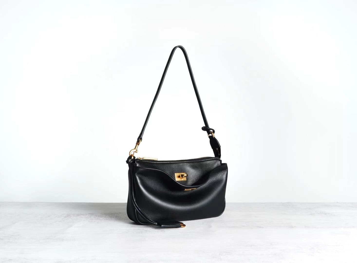 black-leather-mini-shoulder-bag - 3