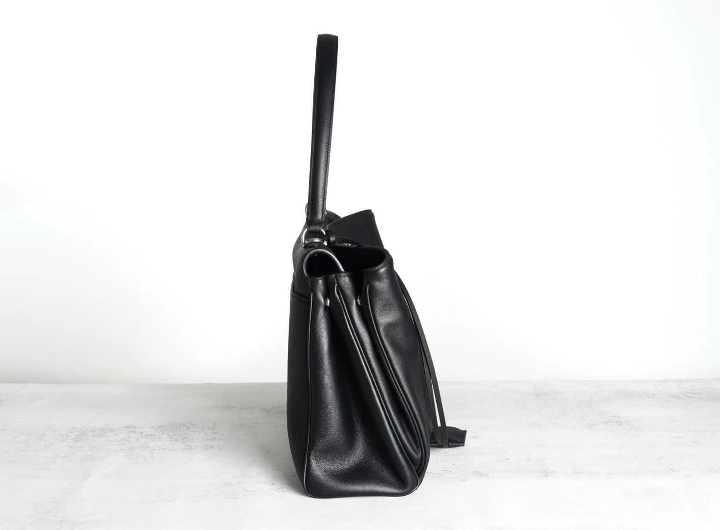 Black genuine leather tote with silver turn-lock, top handle and detachable strap - 3