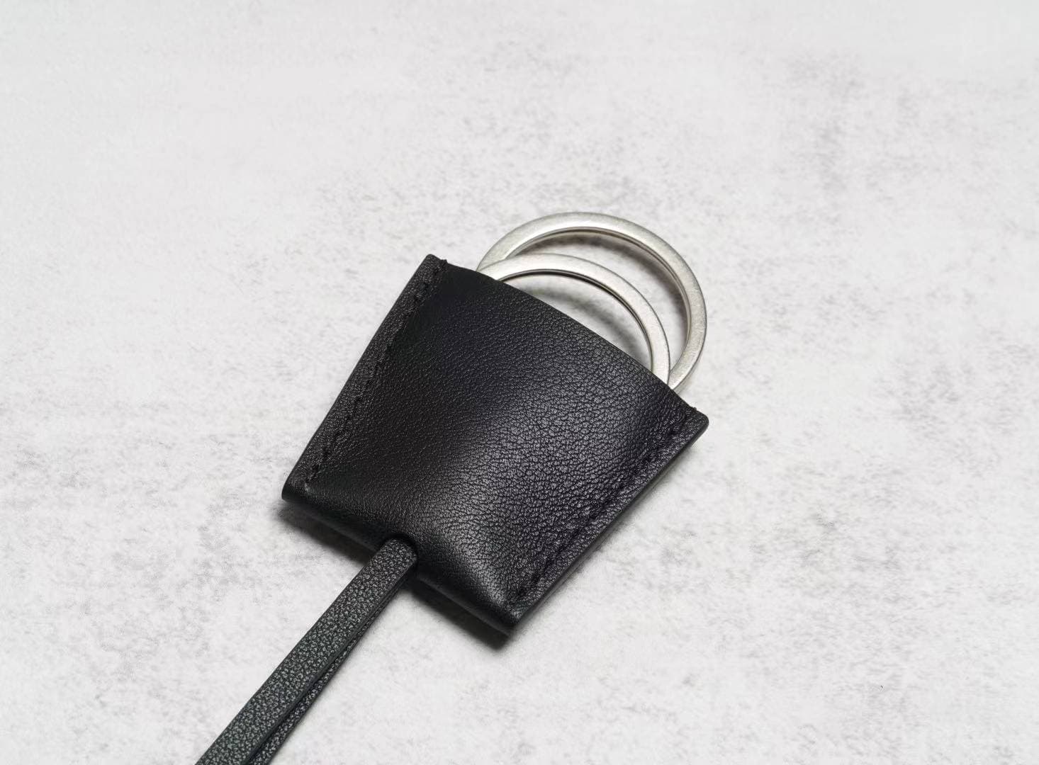 Black genuine leather tote with silver turn-lock, top handle and detachable strap - 9