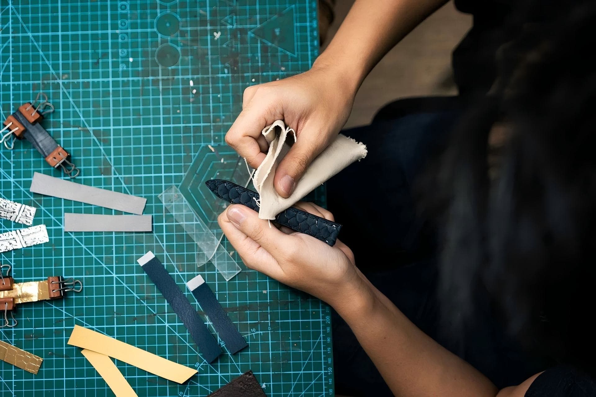 World of LINJIN LUXURY — Independent Leather Atelier